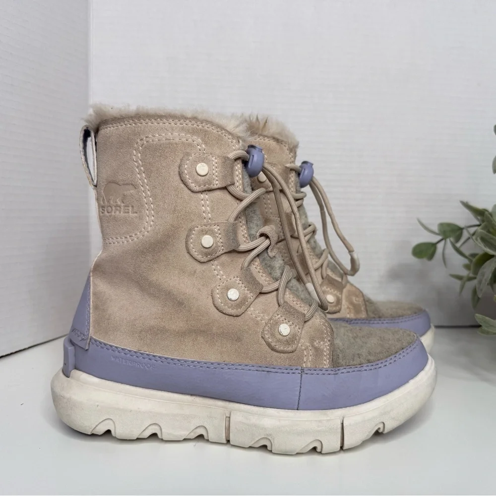 Sorel Youth Explorer Lace-Up Waterproof Cold-Weather Boots Size 1 Outdoor Snow